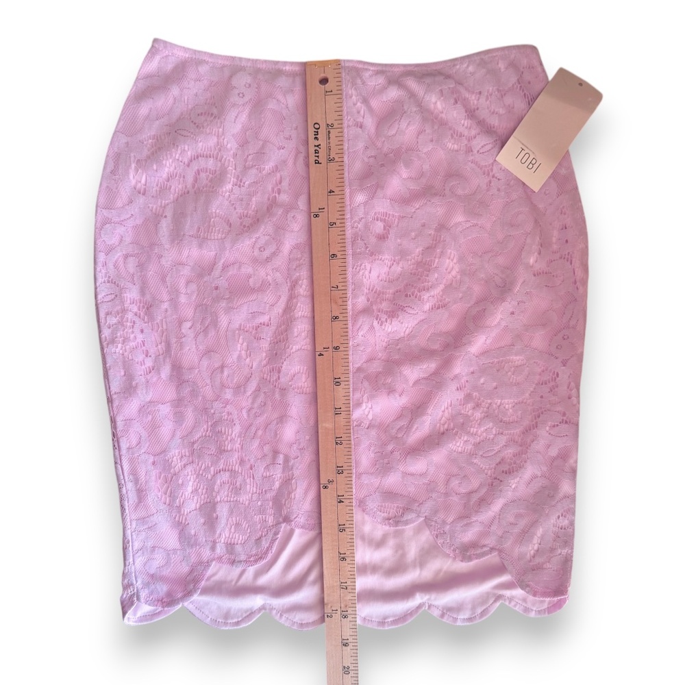 TOBI lavender/pink lace scalloped hem skirt size S NWT - Picture 8 of 9